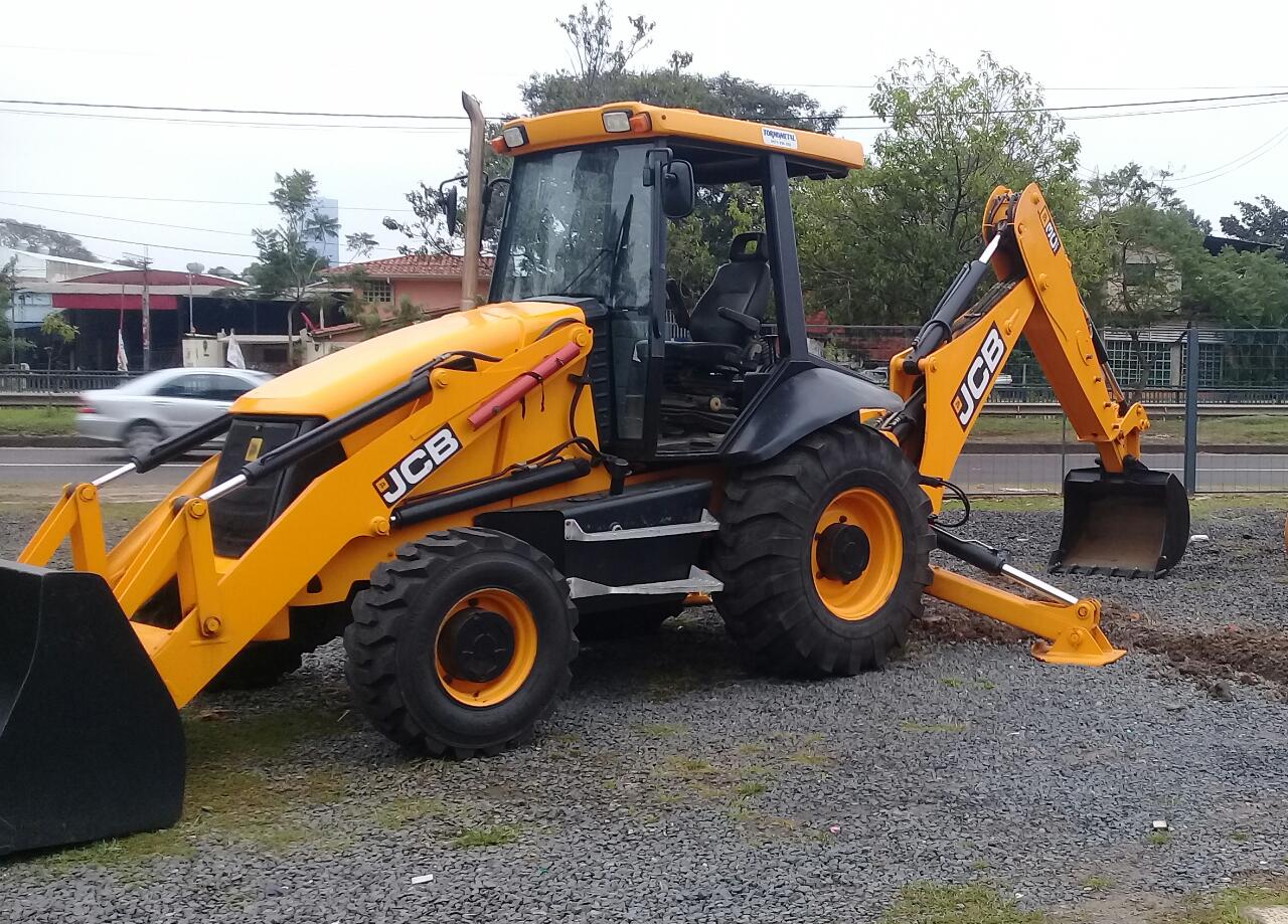 Retroexcavadora JCB 3C año 2009